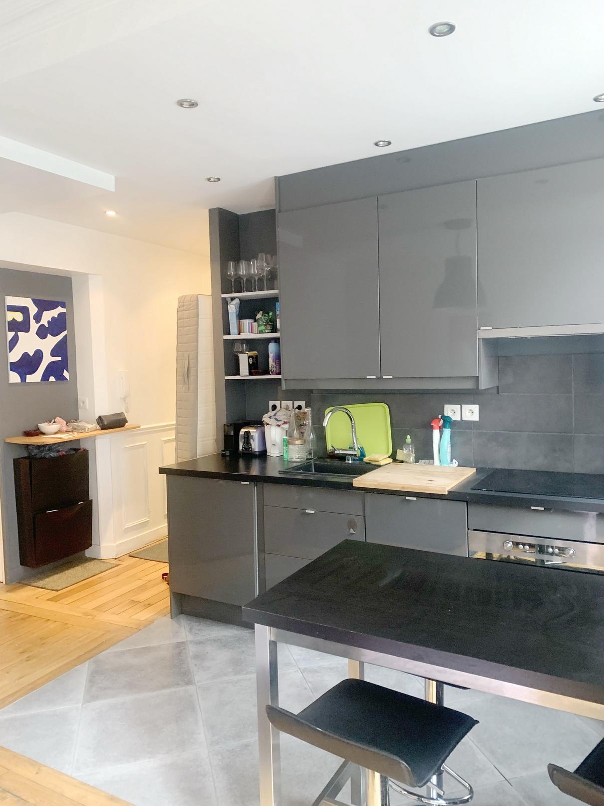 39 m² IMMEUBLE PIERRE DE TAILLE