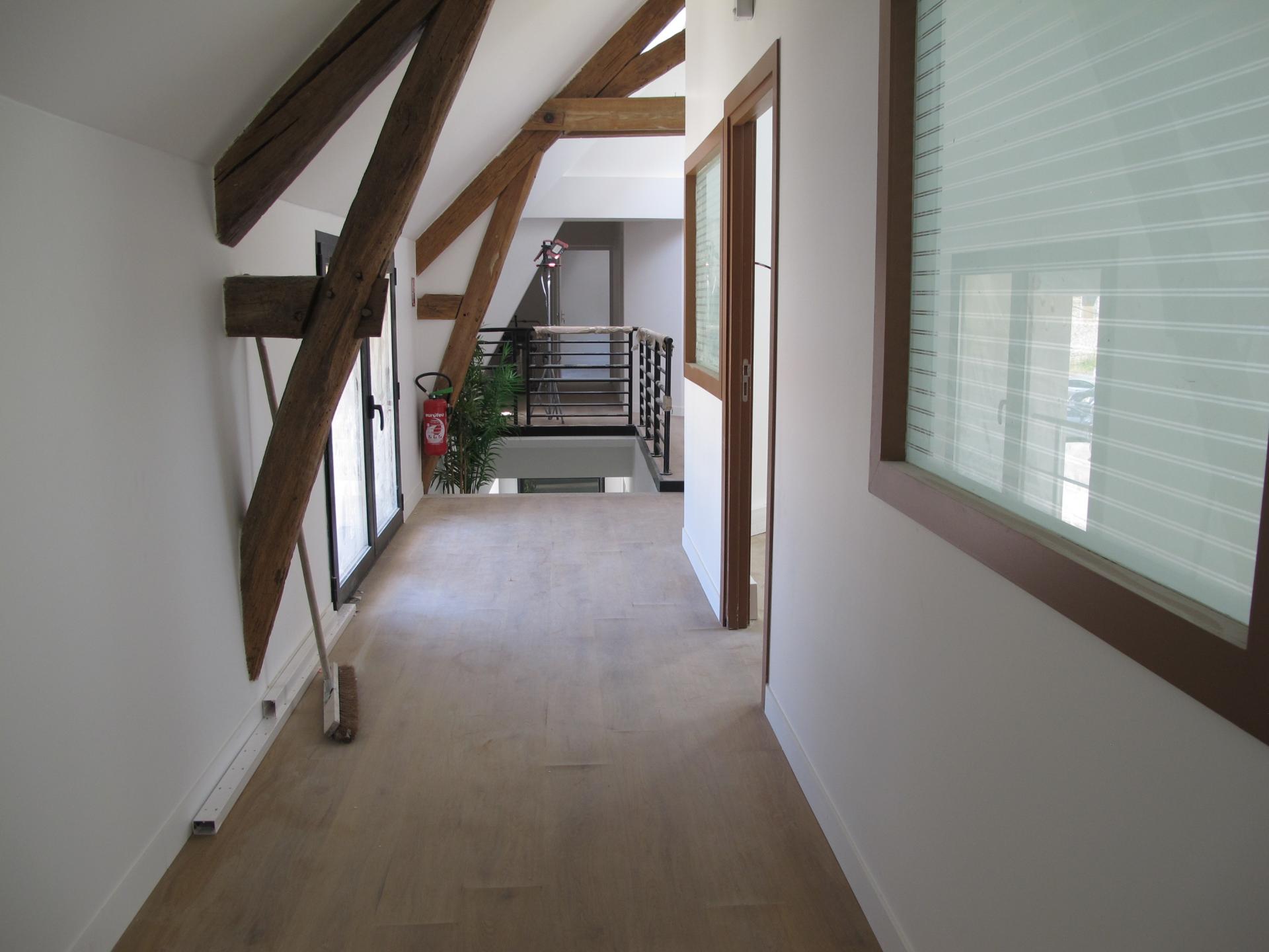 BUREAUX NEUFS 22 M² A 26 M² A LOUER 