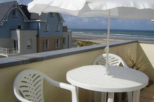 A VENDRE : BEAU DUPLEX AVEC ACCES DIRECT SUR LA PLAGE (CÔTE D'OPALE)