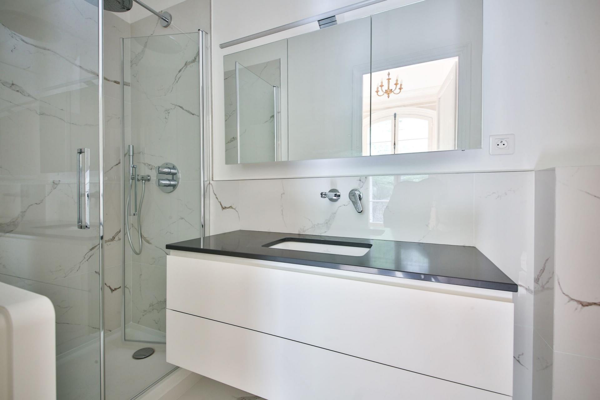 APPARTEMENT à vendre sur paris 16 ème -3 chambres