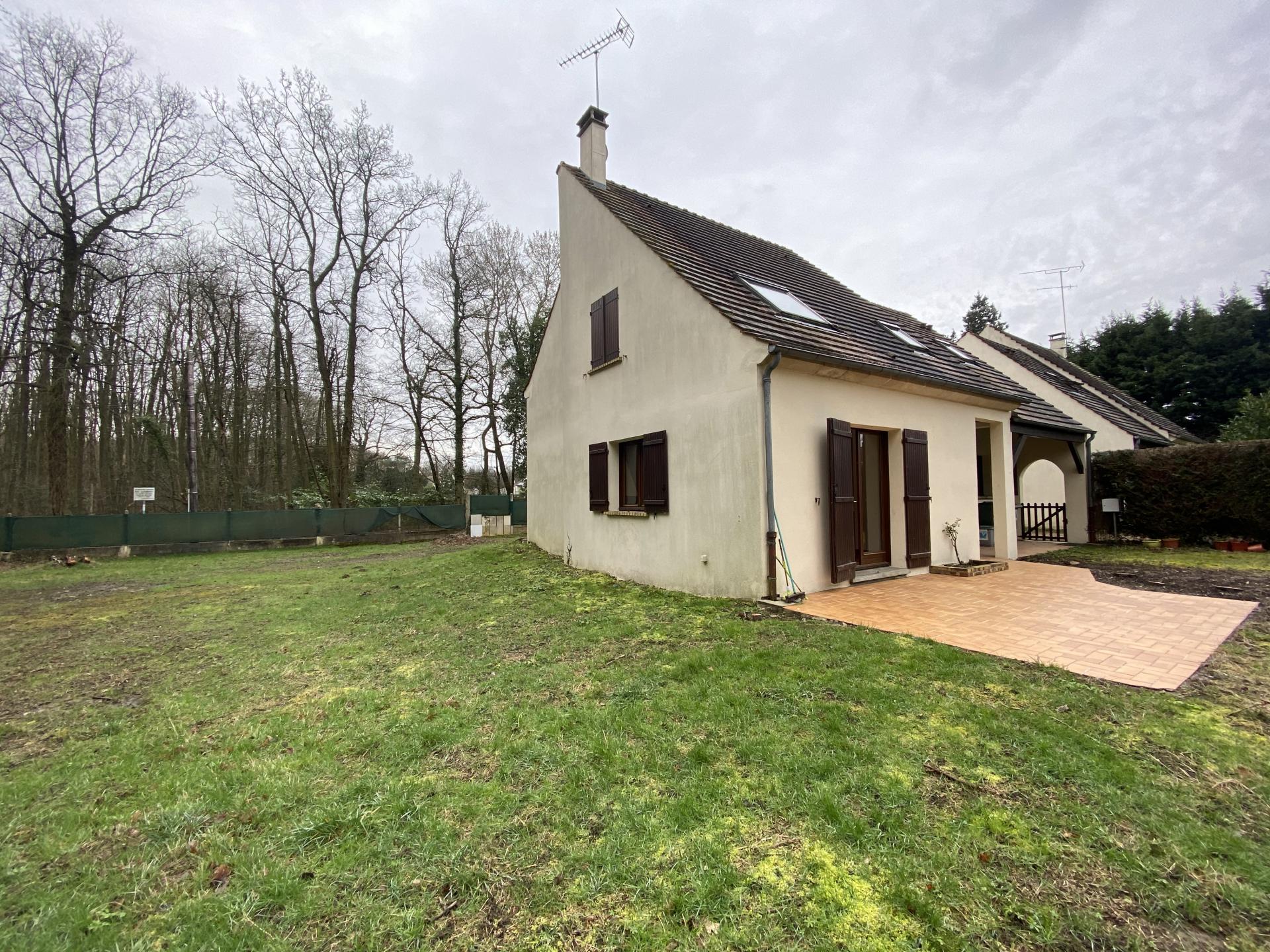 LOCATION MAISON F4 -123 M² sur une parcelle de 162 M²