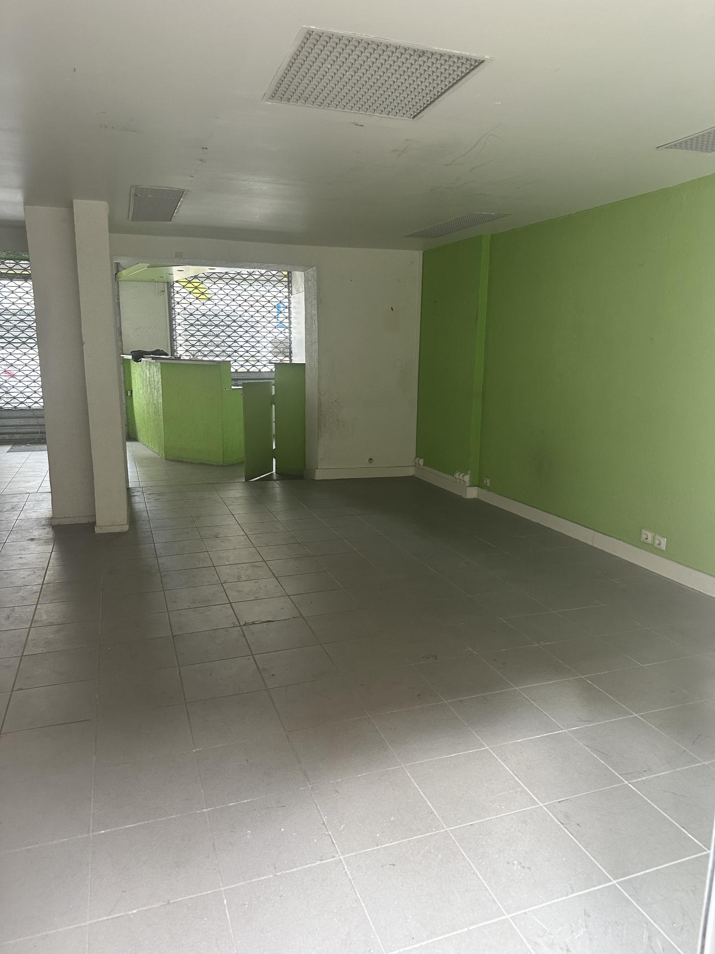 LOCAL COMMERCIAL A LOUER A BEZIERS (34500) TOUTES ACTIVITES SAUF NUISANCES