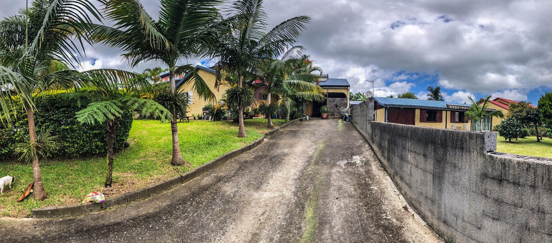 Villa F5 secteur résidentiel au Tampon (Réunion)