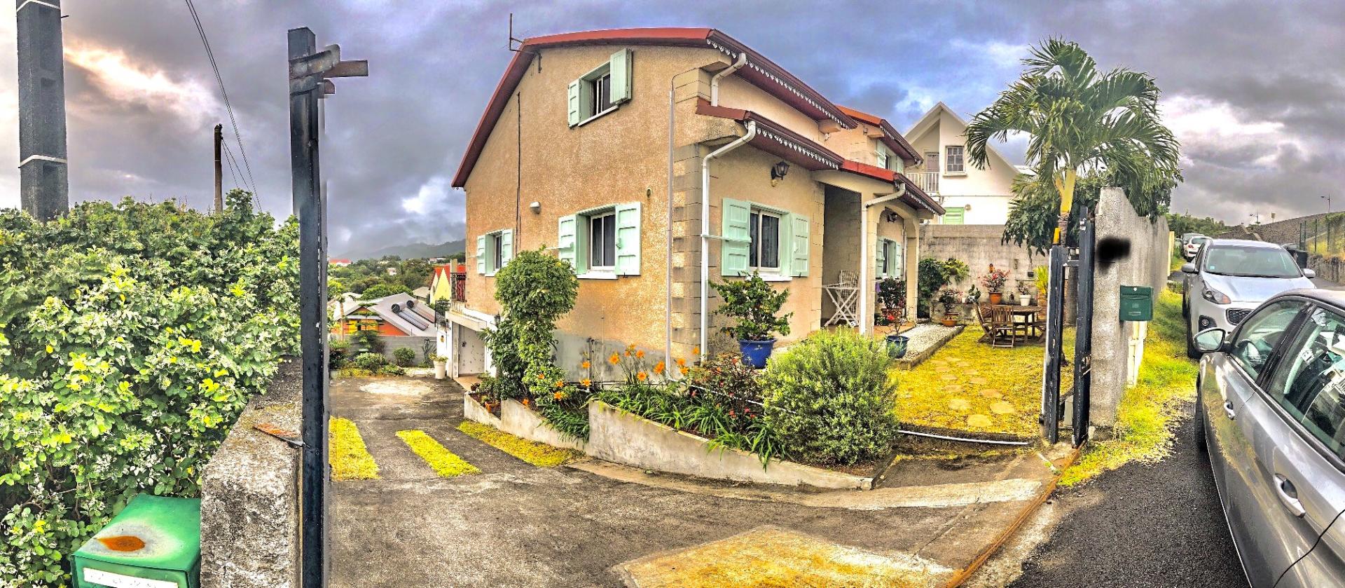 Belle maison F5 au centre ville de Saint Joseph (Réunion)
