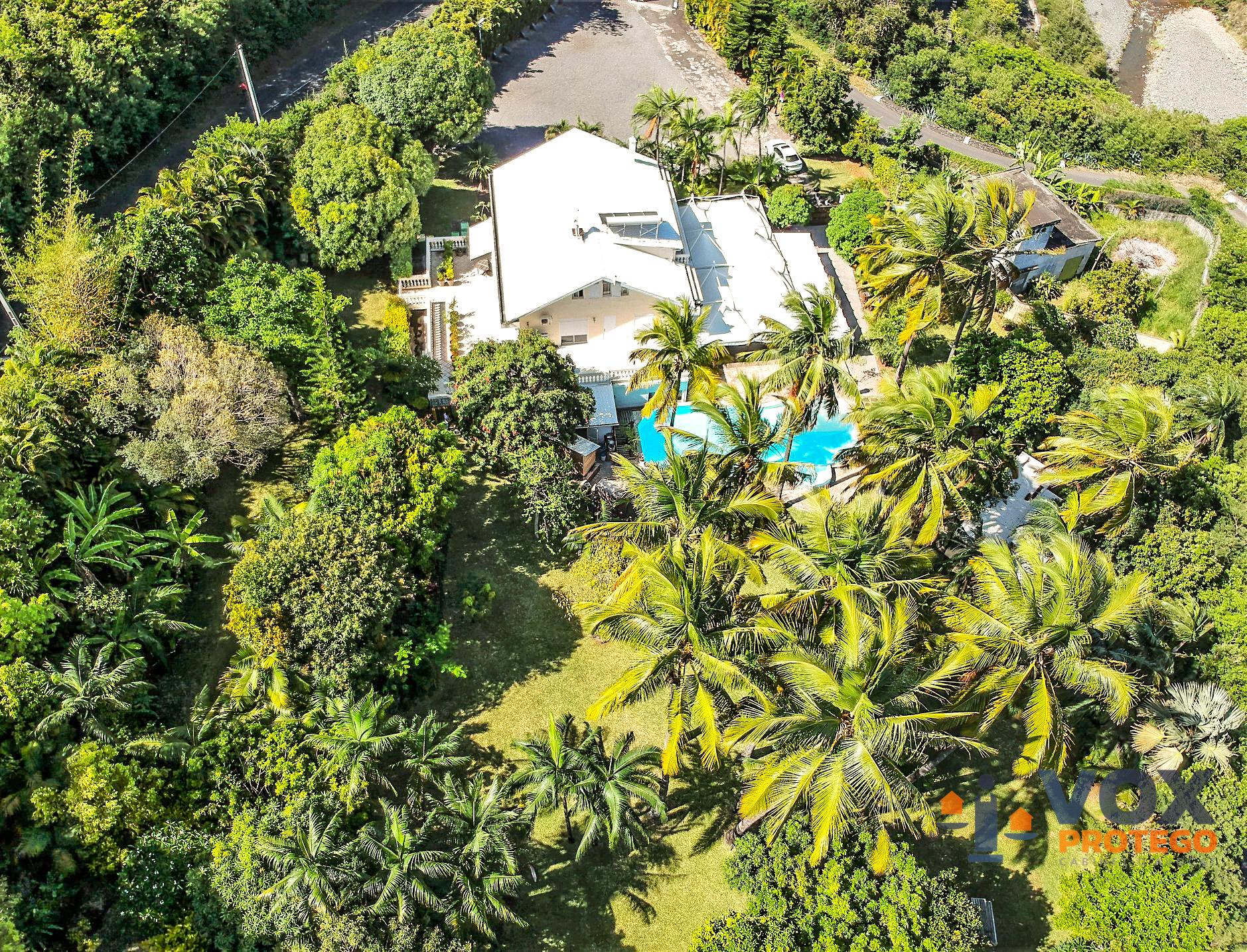 Magnifique domaine à vendre sur la ville de Saint Louis (Réunion)
