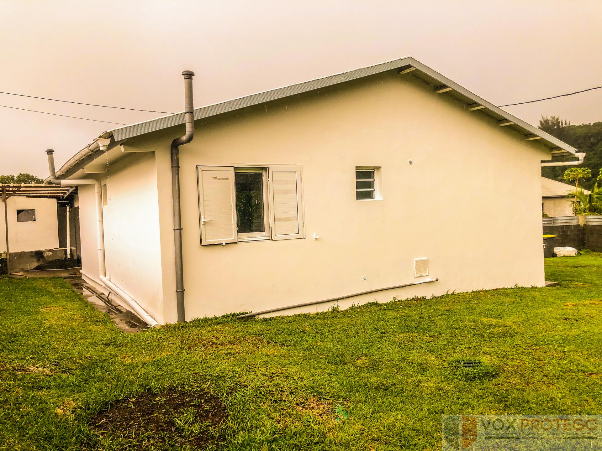 Maison F4 aux Lianes à rafraichir - Saint Joseph (Réunion)