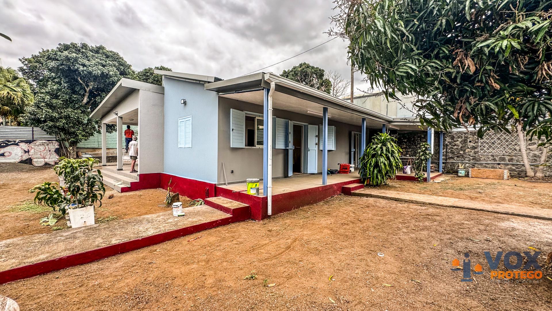 Location maison F4 rénovée – Secteur Ravine des Cabris (Réunion)