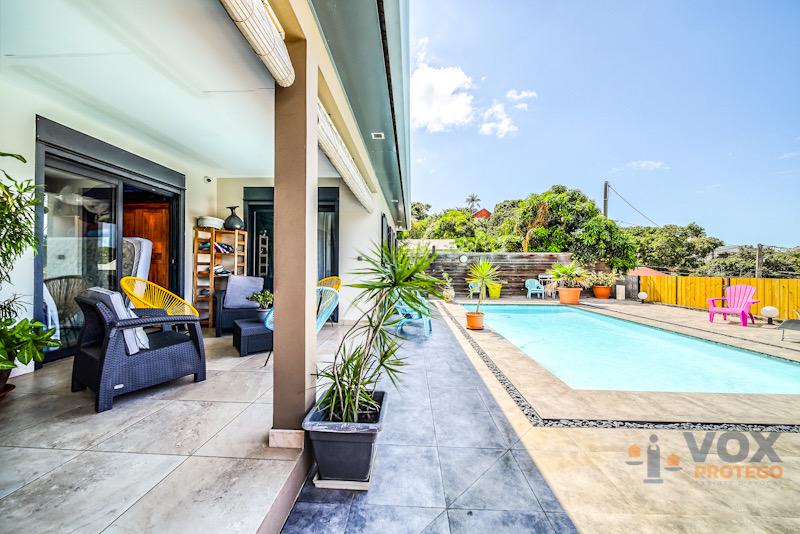 Belle villa avec piscine sur la Rivière Saint Louis (Réunion)