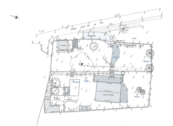 RAMATUELLE , entre mer et pinède, propriété de 1845 m² à rénover avec PDC purgé pour extension et piscine : 3.600.000 € + Honoraires 5% HT