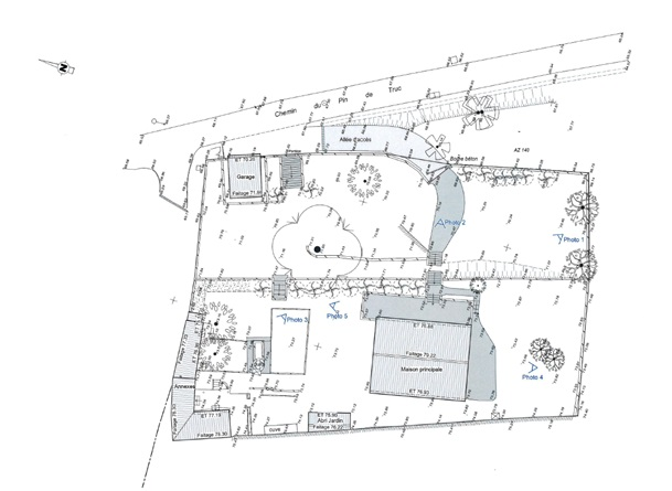 RAMATUELLE , entre mer et pinède, propriété de 1845 m² à rénover avec PDC purgé pour  extension et piscine :  3.600.000 € + Honoraires 5% HT