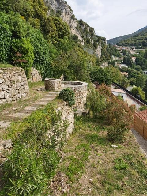 très belle villa à vendre à LA TURBIE - à proximité de la principauté de MONACO