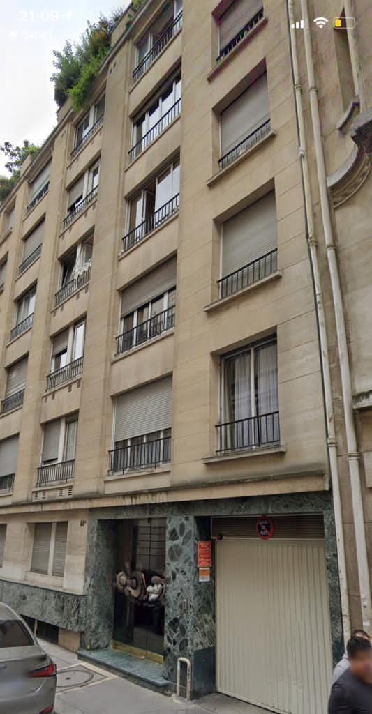VENTE D'UN APPARTEMENT DE 49M² DANS LE 16ÈME PROCHE ETOILE