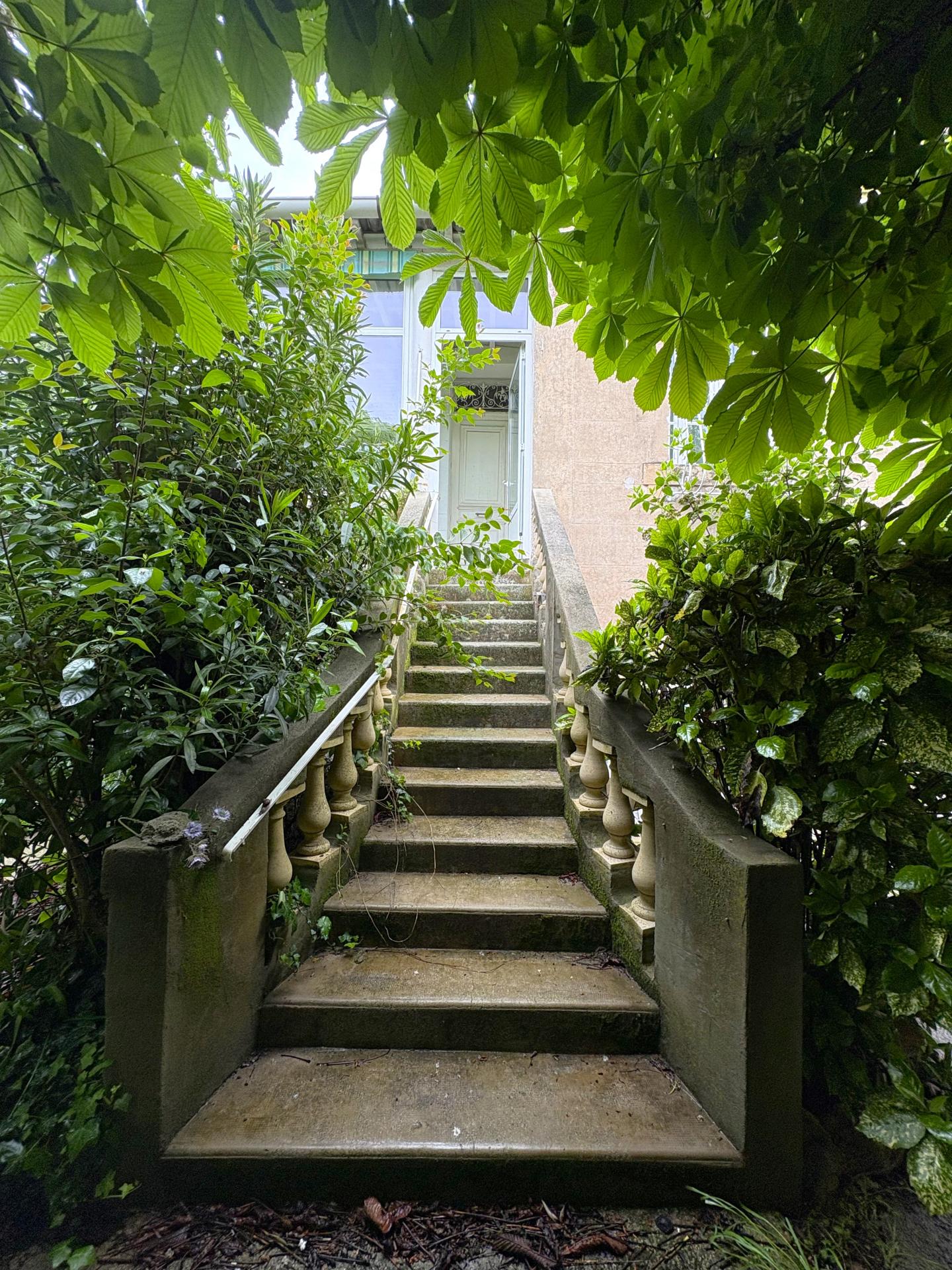 EXCLUSIVITÉ – VIAGER OCCUPÉ – MARSEILLE 12ᵉ