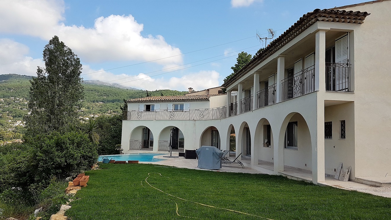 VILLA