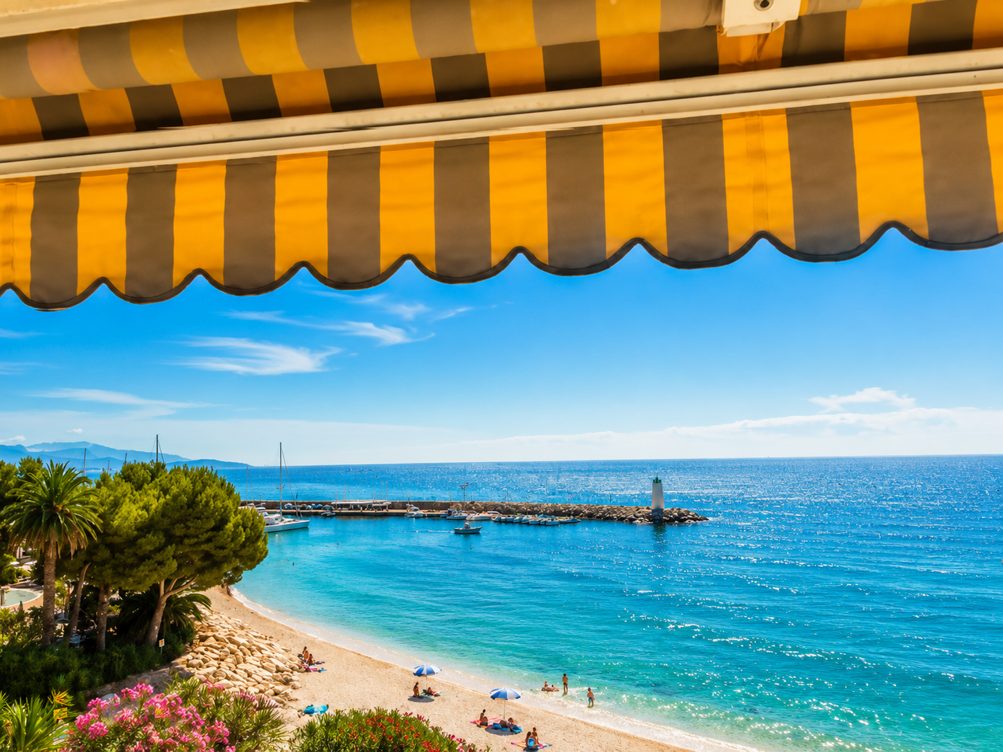 EXCLUSIVITE - GRAND 3/4 Pièces SUR LA PLAGE - UNIQUE