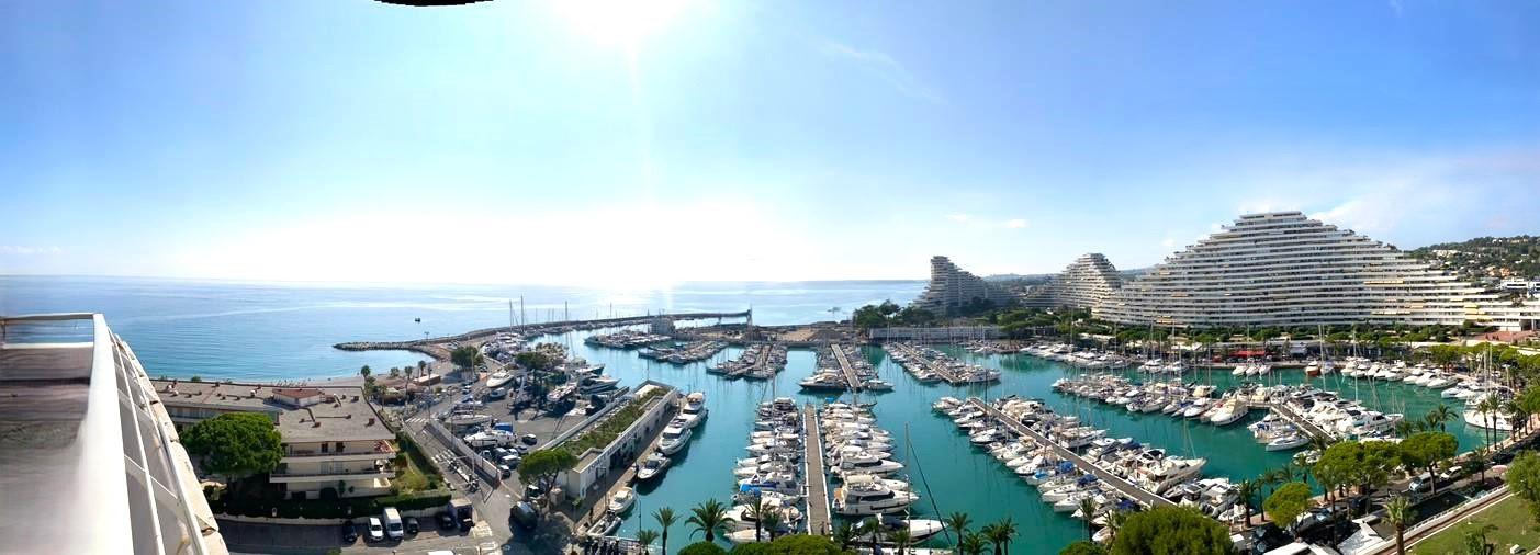 GRAND GARAGE PRIVE MARINA BAIE DES ANGES AMIRAL 