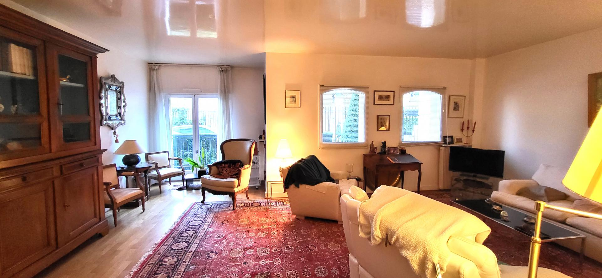 Appartement F5 en RDC quartier Château