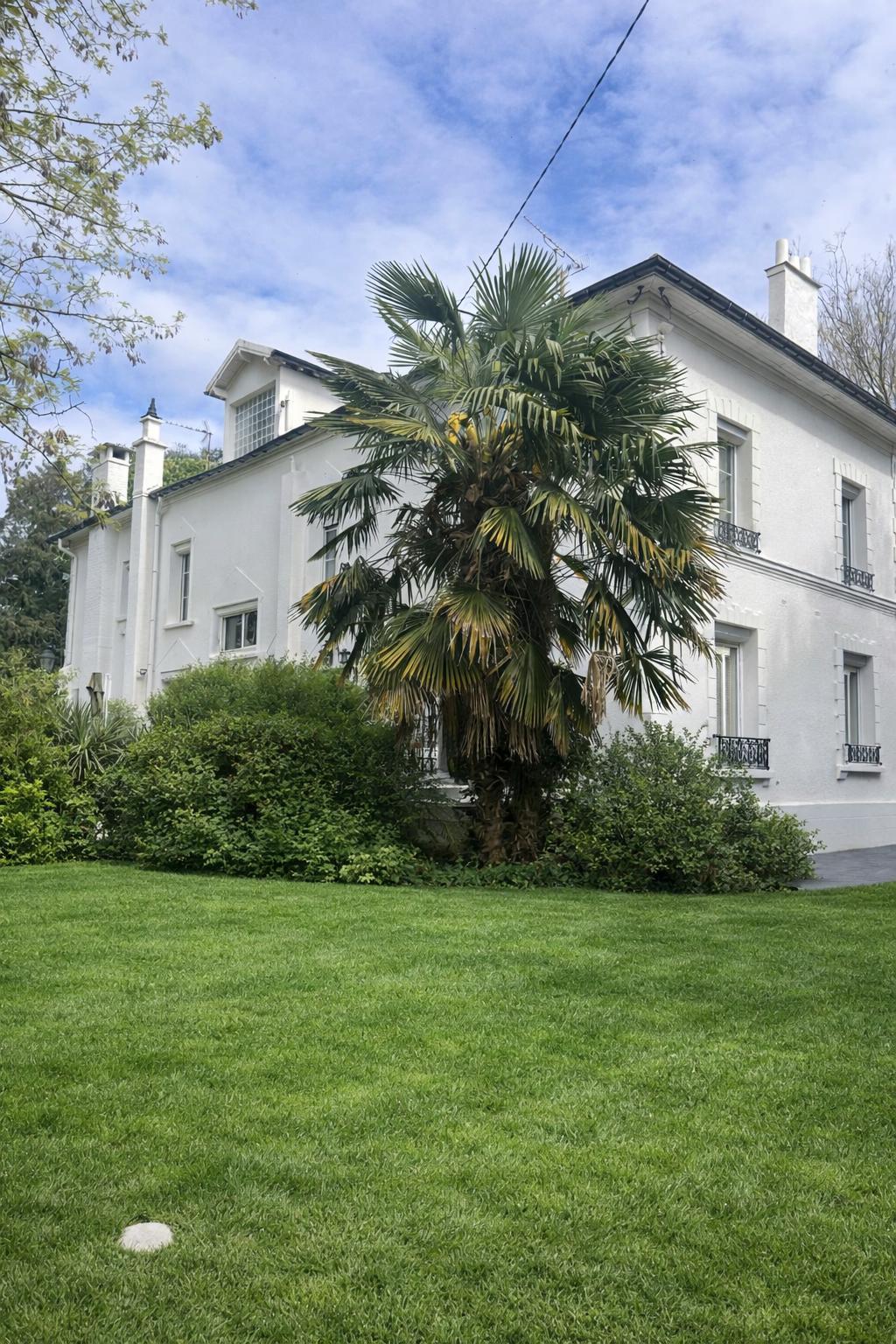A VENDRE LA VARENNE - SAINT MAURE DES FOSSES - VAL DE MARNE (94210)