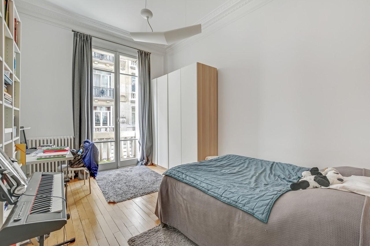  PARIS 16EME - MOZART - JASMIN -AUTEUIL - APPARTEMENT FAMILIAL 203M2 - 4 CHAMBRES