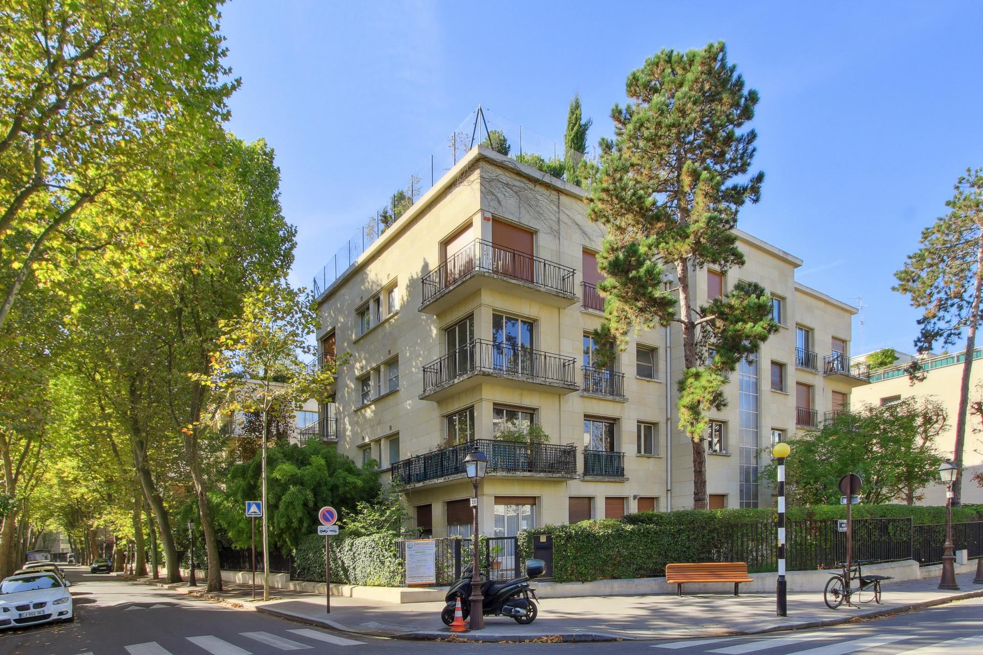 A VENDRE NEUILLY SAINT JAMES