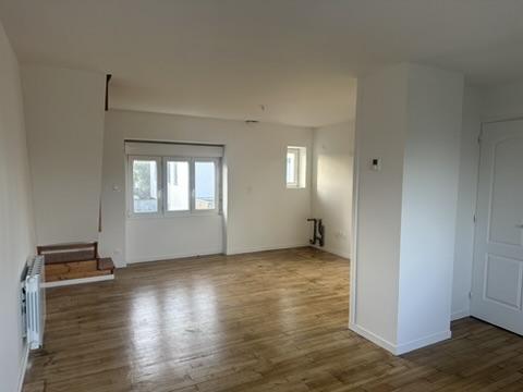 Appartement T2 Duplex entièrement rénové – Aux portes de Vannes – Lumineux et prêt à vivre