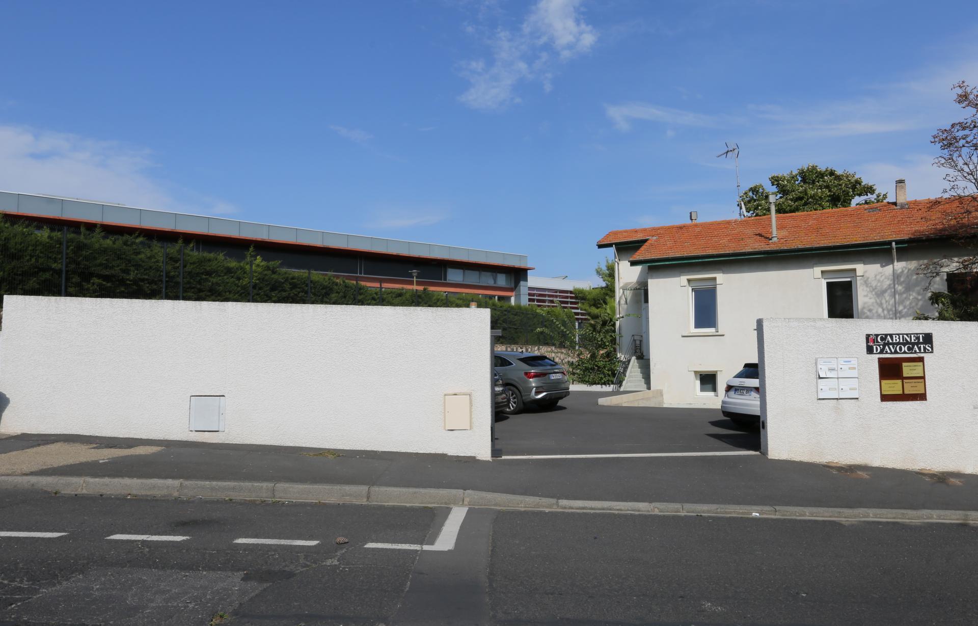 T2 meuble 38m² à BEZIERS (34500) Quartier Lycée Jean Moulin.