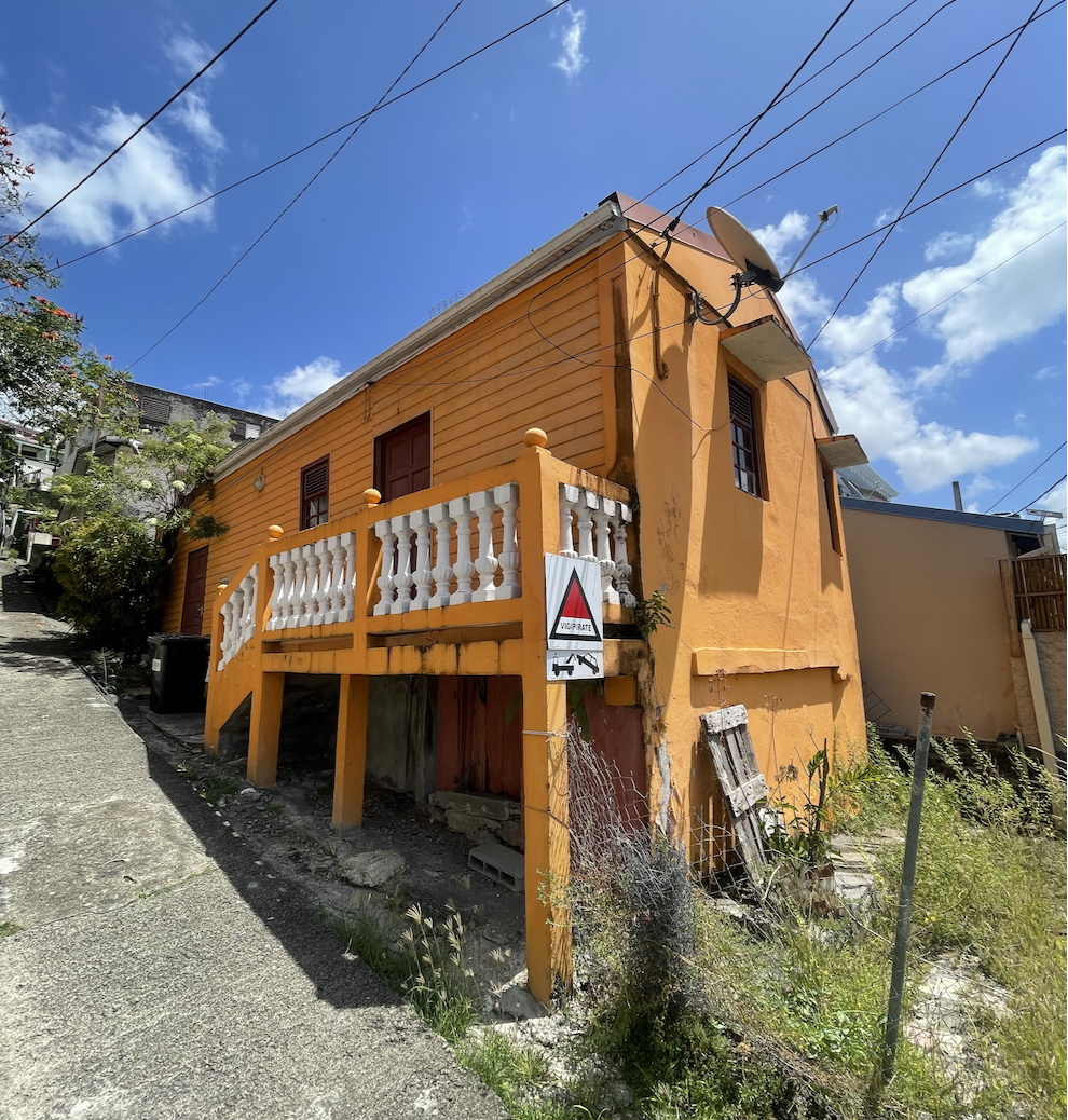 A VENDRE : MAISON DE VILLE T3 A FORT-DE-FRANCE