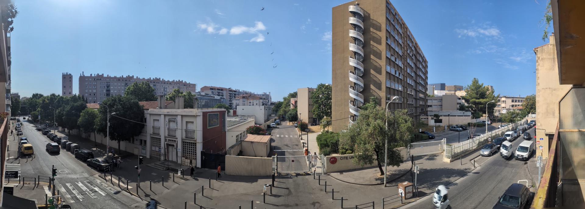 À vendre – Appartement T3 de 76 m² avec grande terrasse et véranda – Marseille 5e