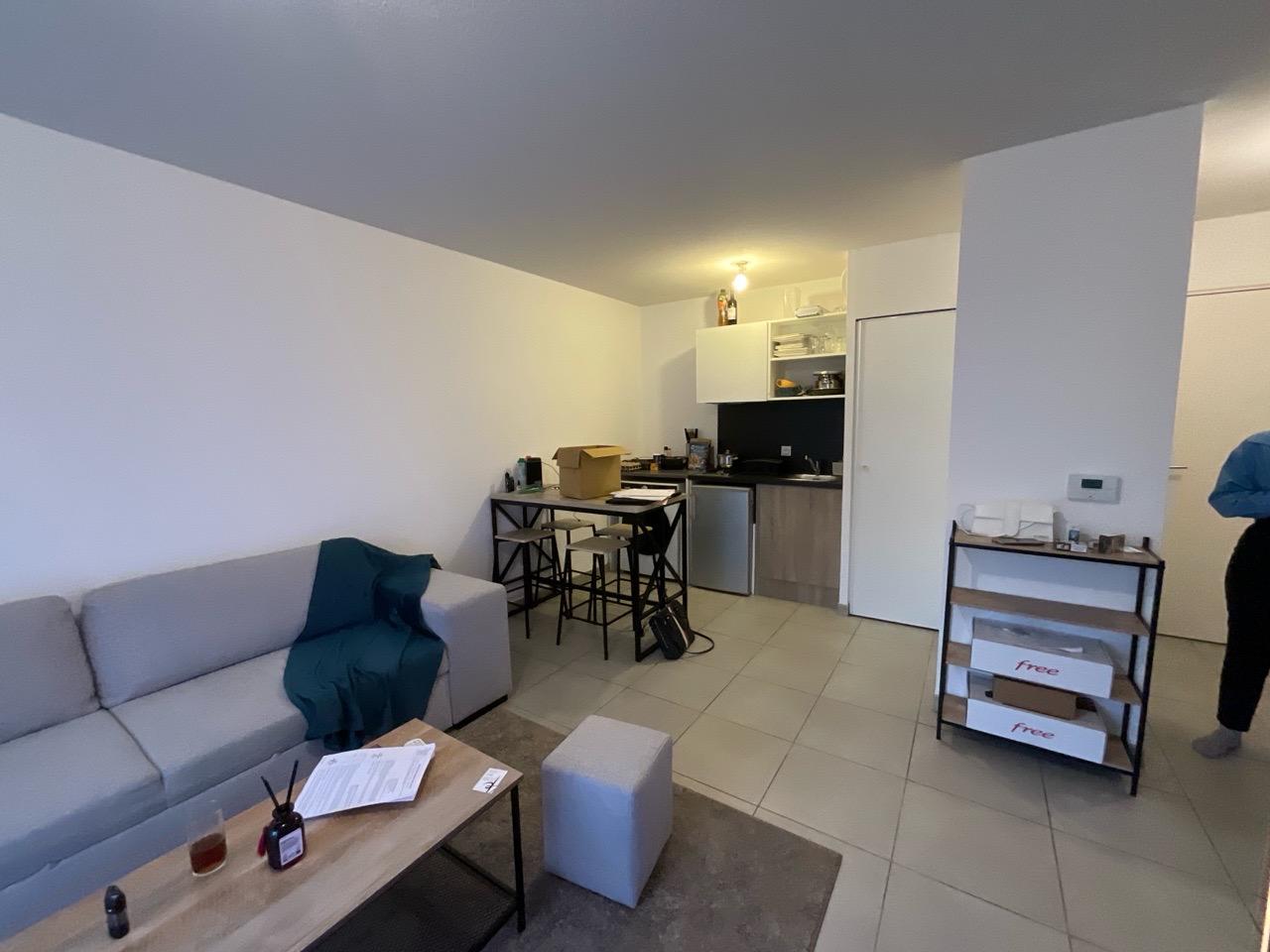 AYTRE (proche LA ROCHELLE) Appartement T2 balcon, avec parking