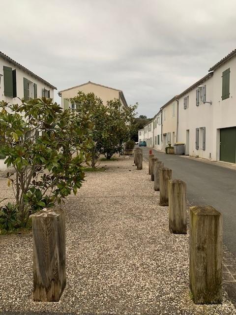 Ile de Ré MAISON 3 chambres, jardinet, LA FLOTTE