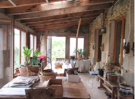SAINT BONNET SUR GIRONDE maison d'habitation sur terrain arboré