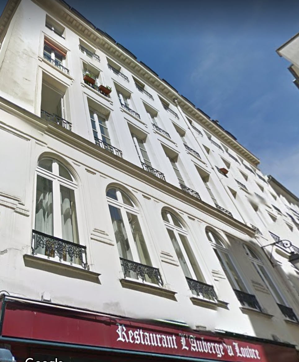 Exclusivité Paris 1er - Studio rue Saint Honoré - 28 M2 - 368.000 euros