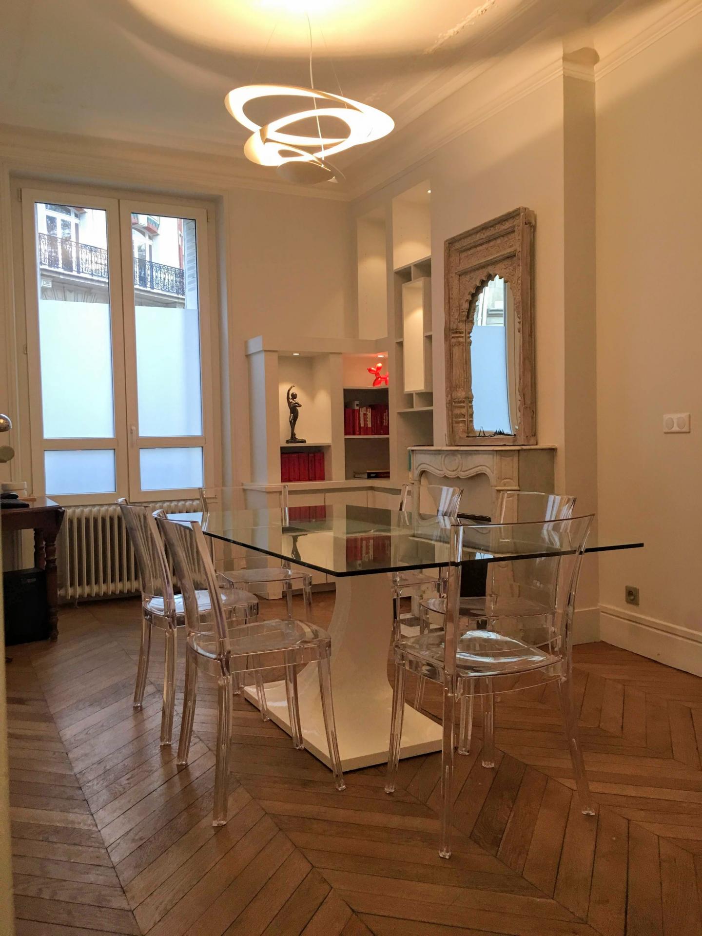 APPARTEMENT/BUREAU PROF LIB 5 PIÈCES 86M2 PONT DE NEUILLY