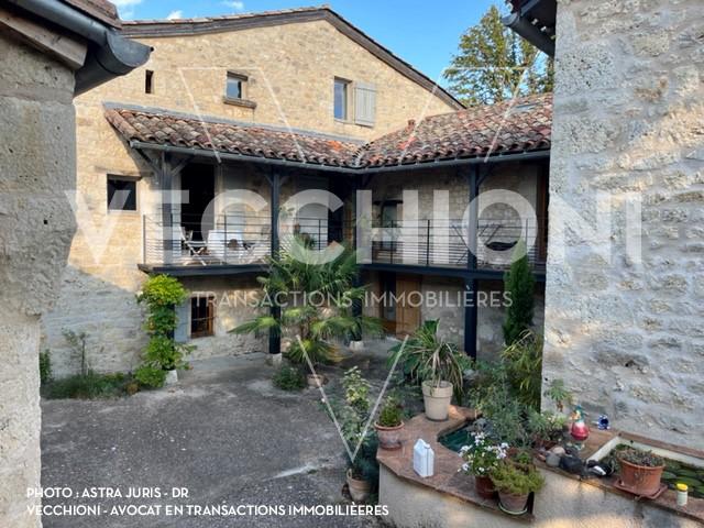 BELLE MAISON DE VILLAGE avec GITE