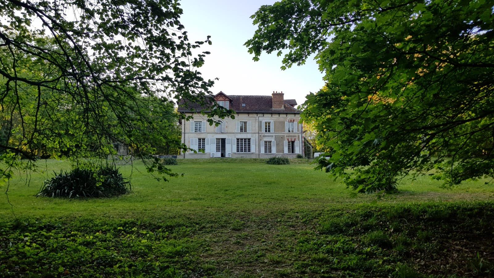 BIEN DE PRESTIGE - SEINE ET MARNE
