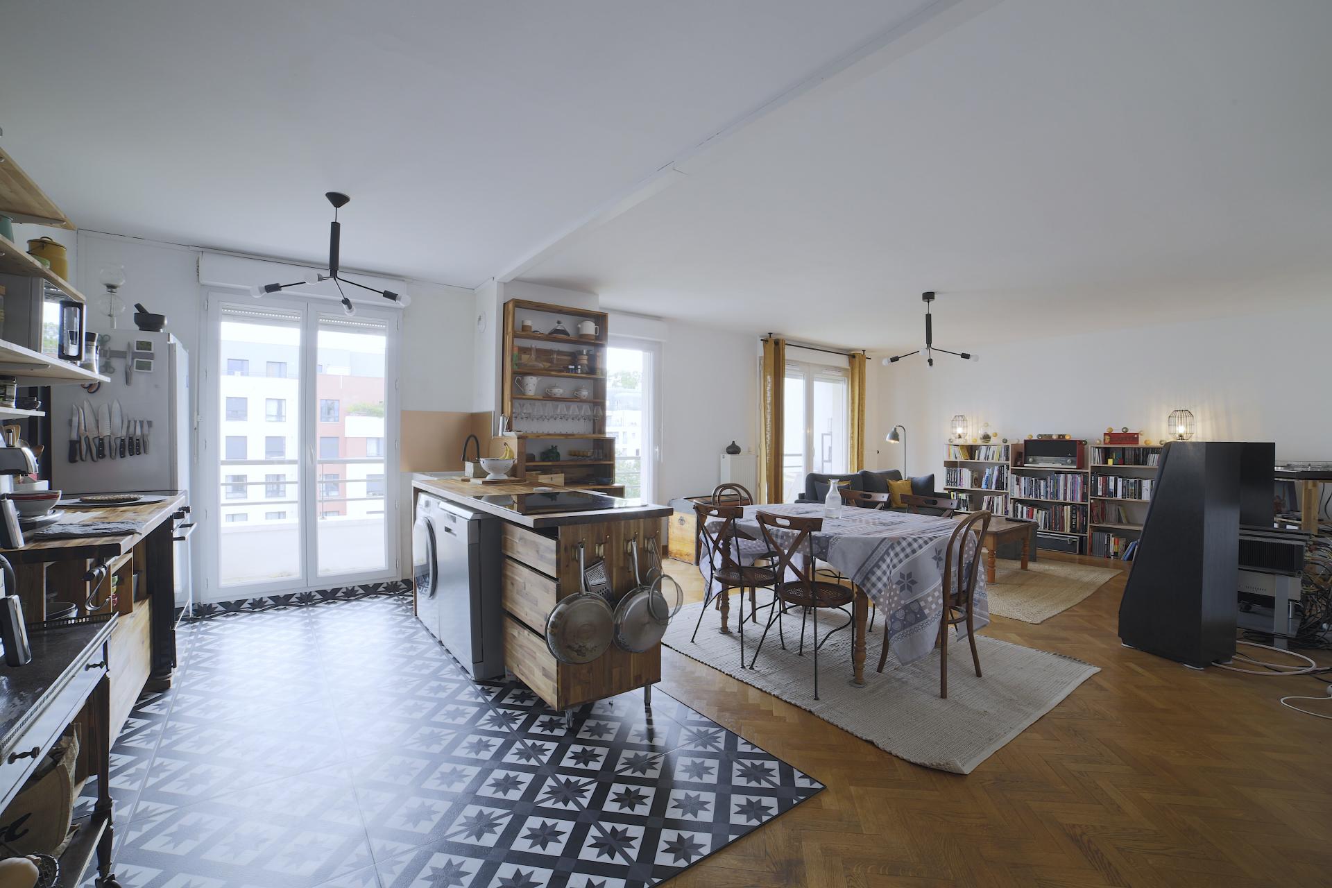 CACHAN CENTRE – 4 PIÈCES 97 M² – 3 CHAMBRES – BALCON & PARKING