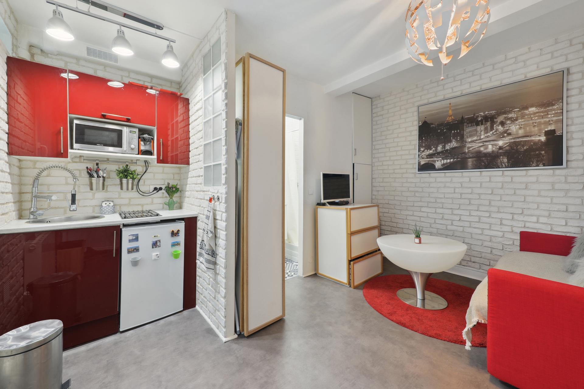 Studio 14M2 - Paris 17ème (Métro Villiers) - Prix honoraires inclus 175.000€