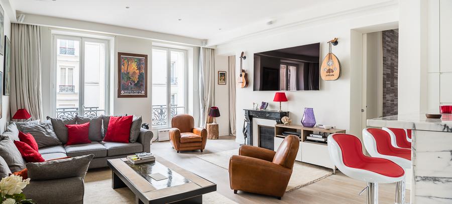 Paris 6e - VENTE APPARTEMENT PLACE SAINT-GERMAIN-DES-PRÈS 