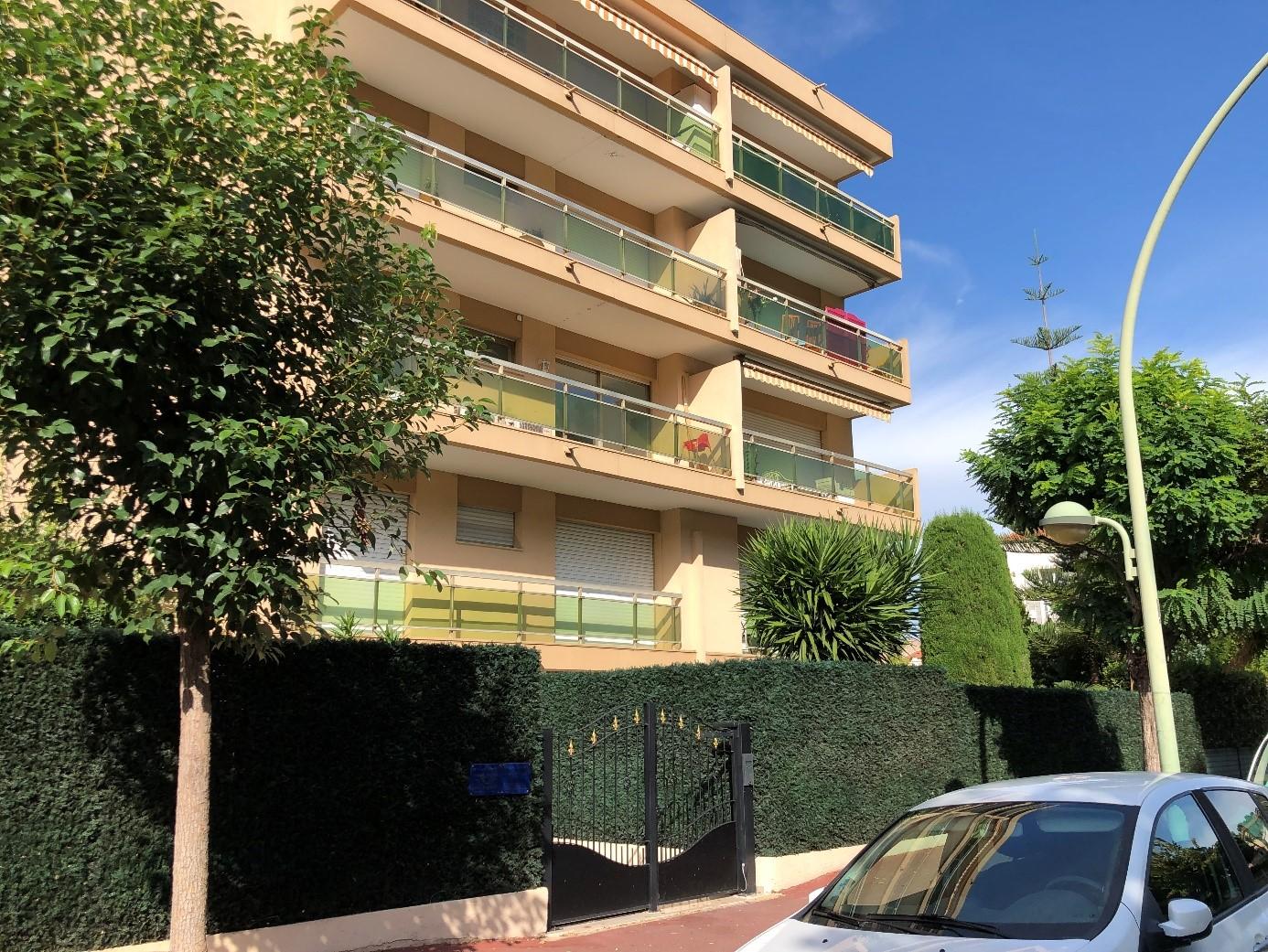 LOCATION ANNUELLE