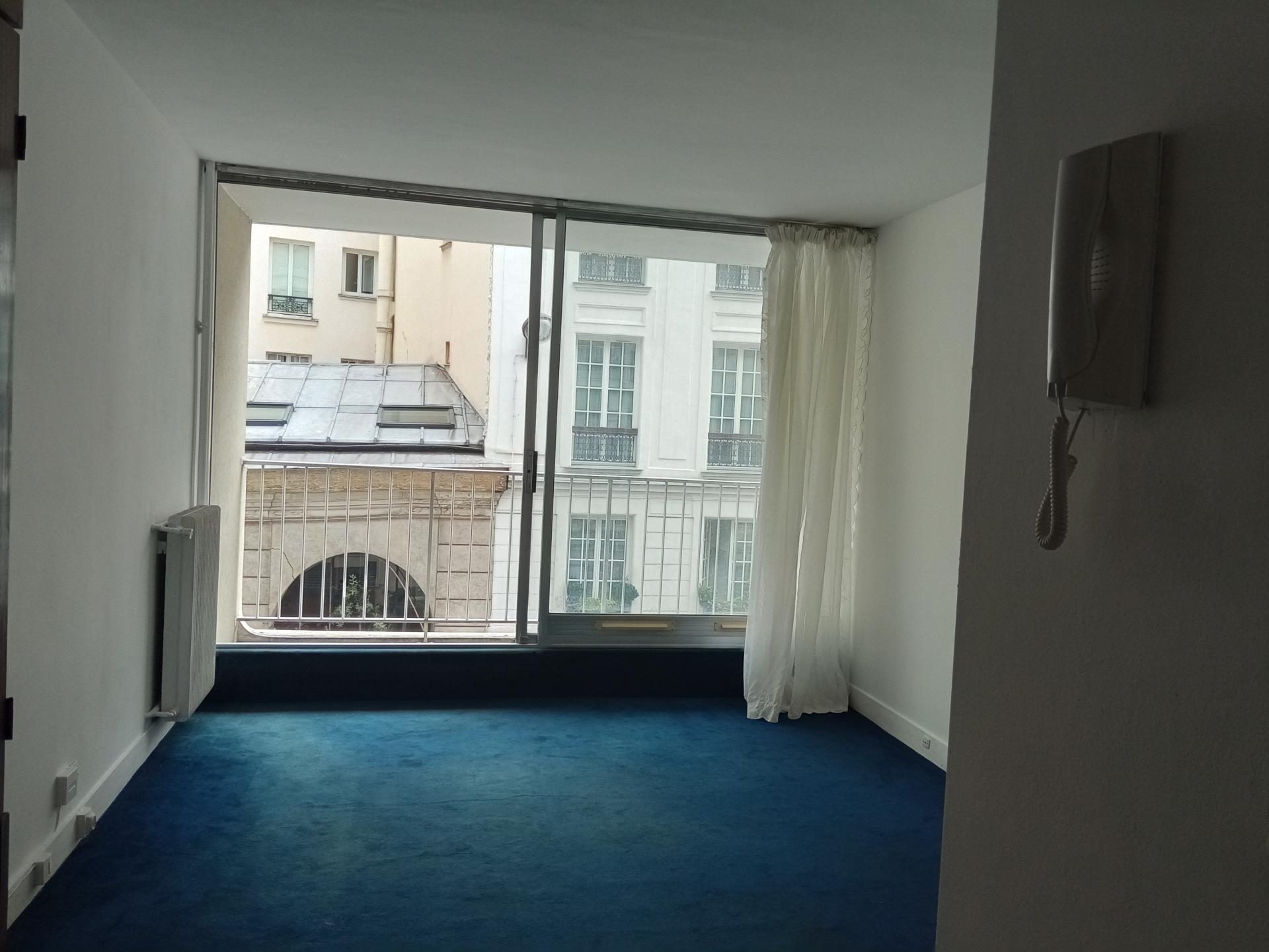 STUDIO PARIS BASTILLE