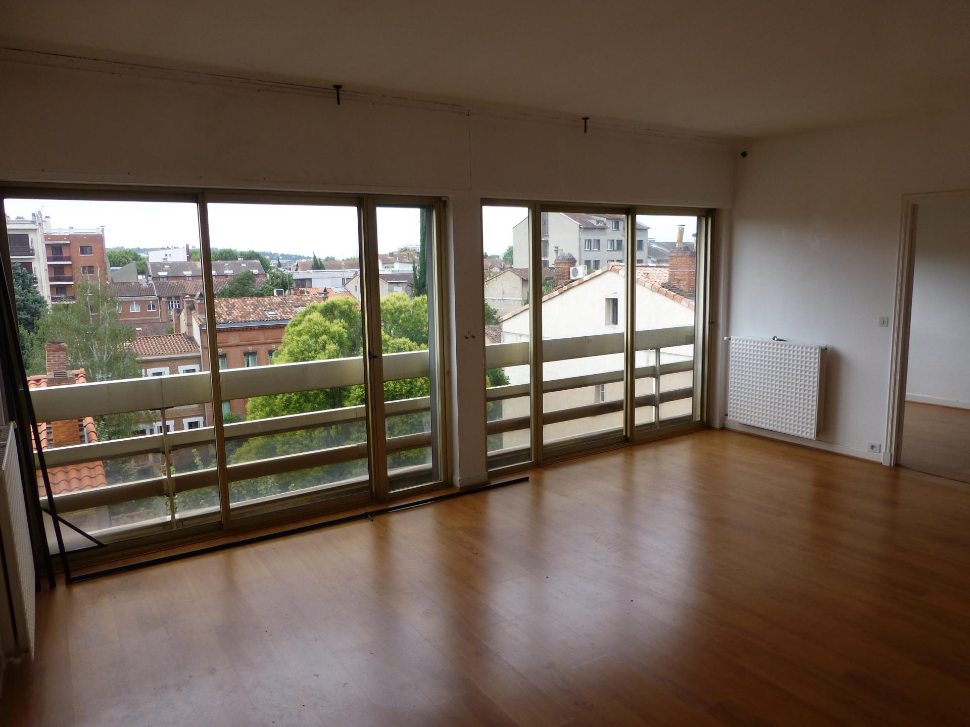 A VENDRE RUE MONPLAISIR T6 / JARDIN DES PLANTES TOULOUSE