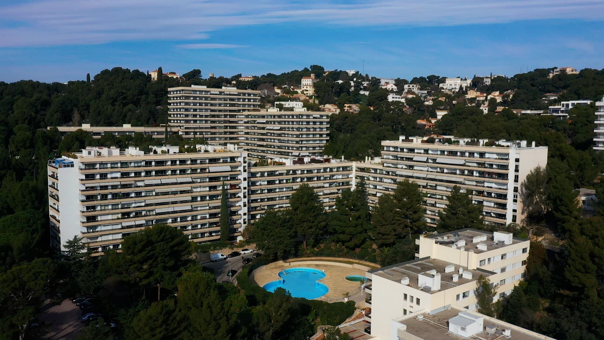 SUPERBE APPARTEMENT MARSEILLE 8 EME RESIDENCE LA CADENELLE