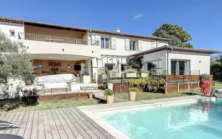 PROPRIETE EXCEPTIONNELLE A LA GARDE FREINET