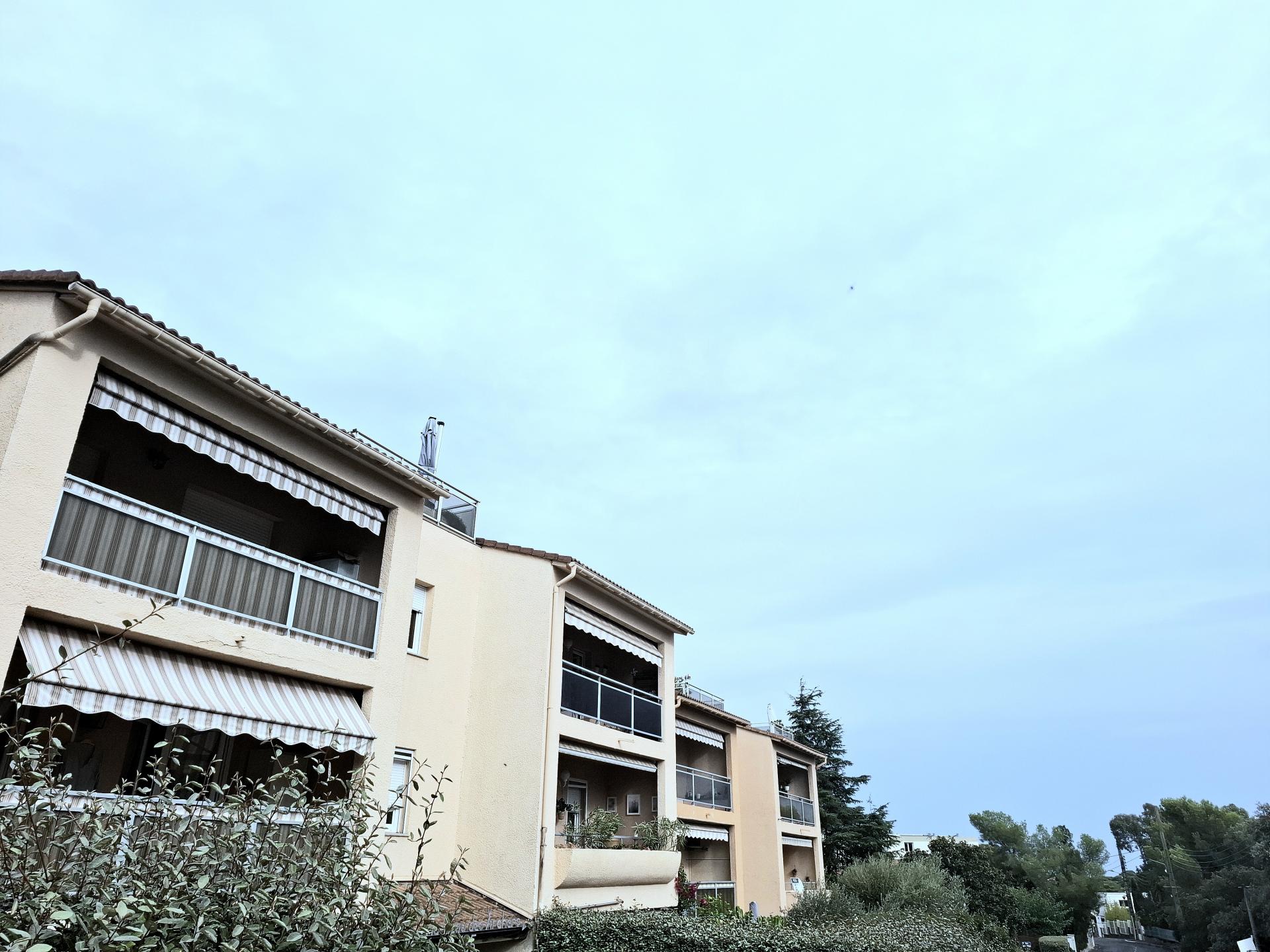 APPARTEMENT T3 SAINT RAPHAEL