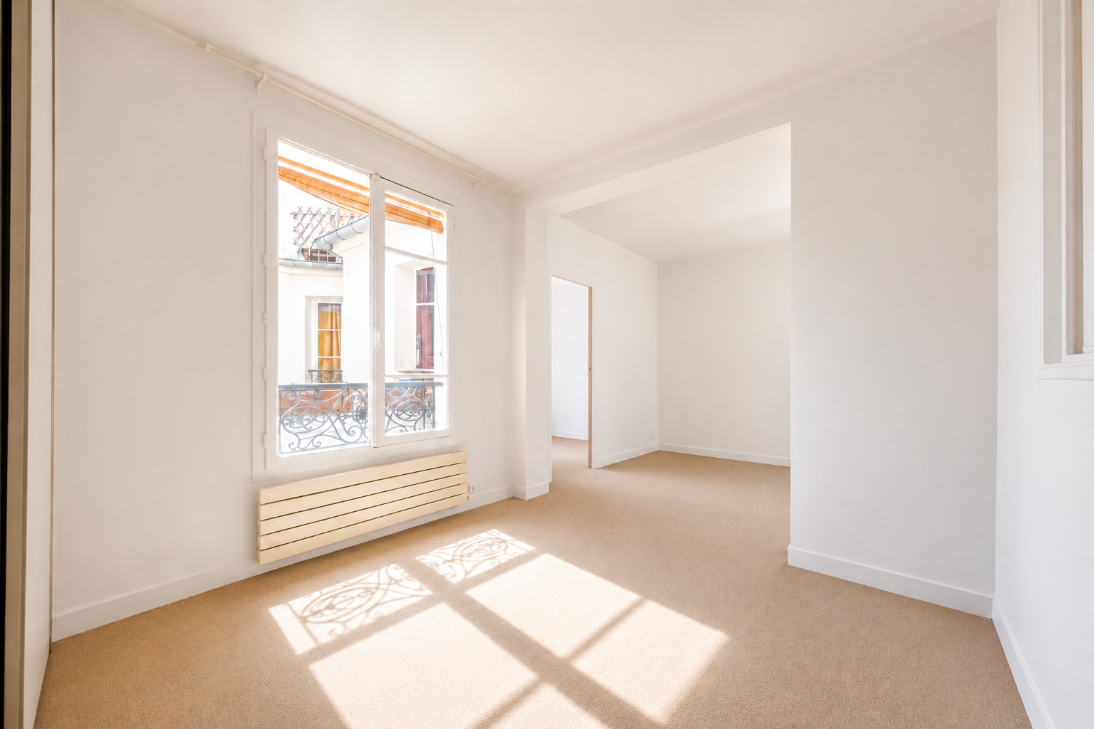 PARIS 7EME : RUE CLER - APPARTEMENT DEUX PIECES - 33M2