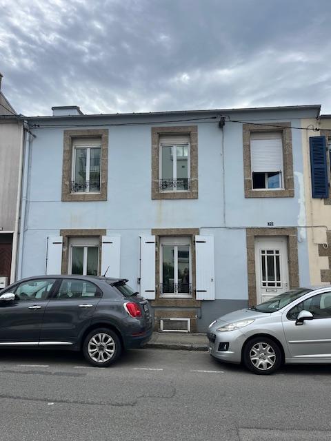Rare, maison d’avant-guerre à BREST