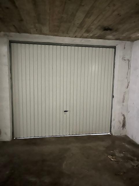 A VENDRE GARAGE