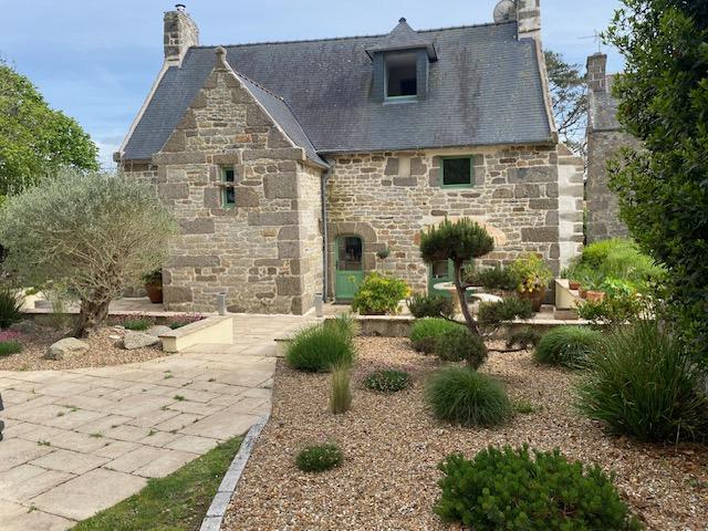 Charmante Demeure Historique - 195 m² - Terrain 7500 m² - Lanildut FINISTERE +(29840)