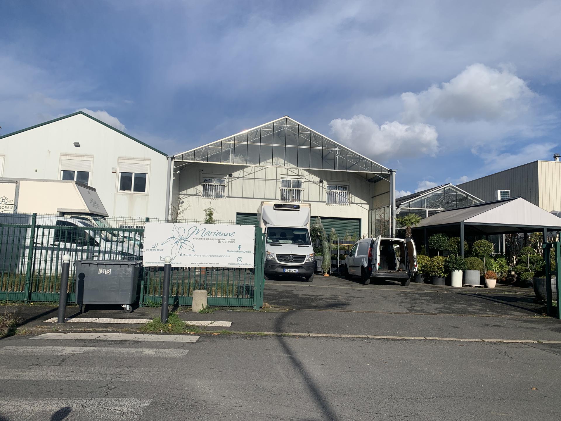 Local commercial à usage d’entrepôt et de bureau secteur Rungis