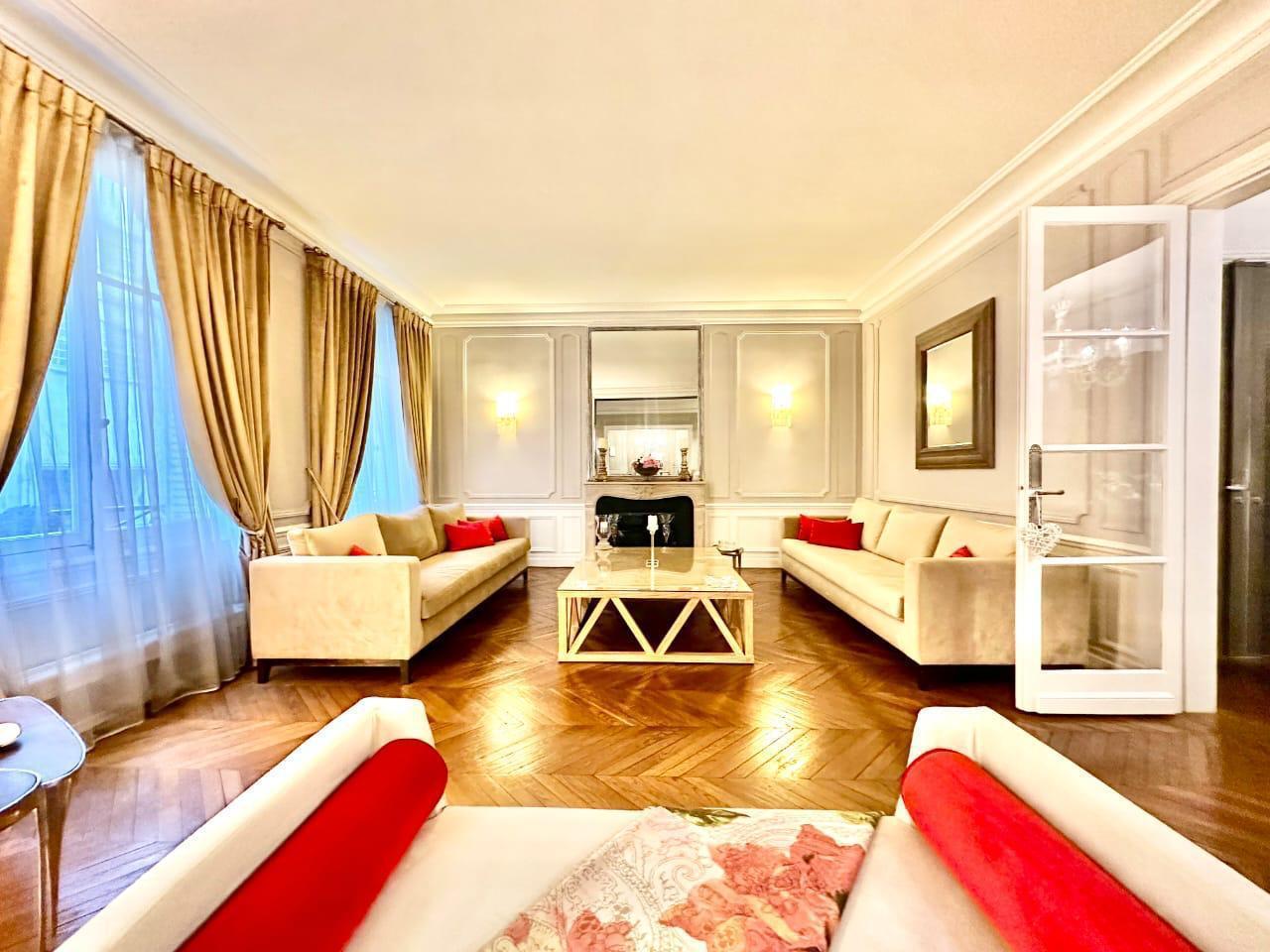 À VENDRE – Exceptionnel appartement de 242 m² à Paris 16e – à 100 m2 du Trocadéro -